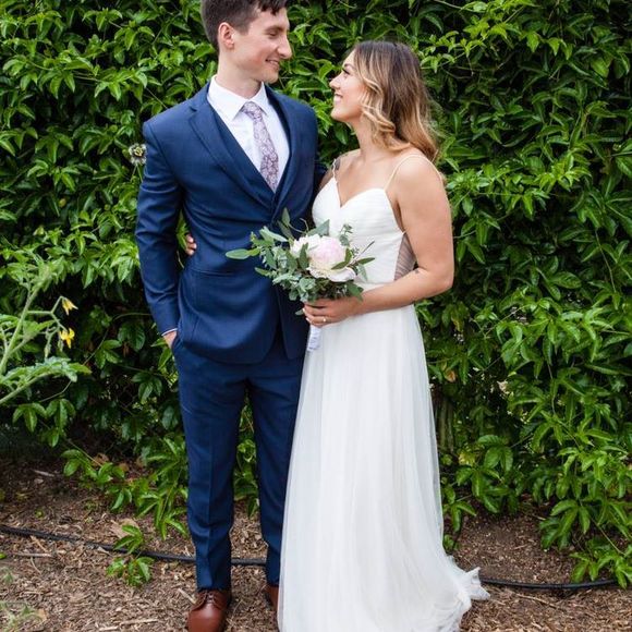 Meet your Posher, Amber - Picture 1 of 1